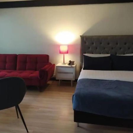 Hotel Boutique Casa Lozada Богота Экстерьер фото