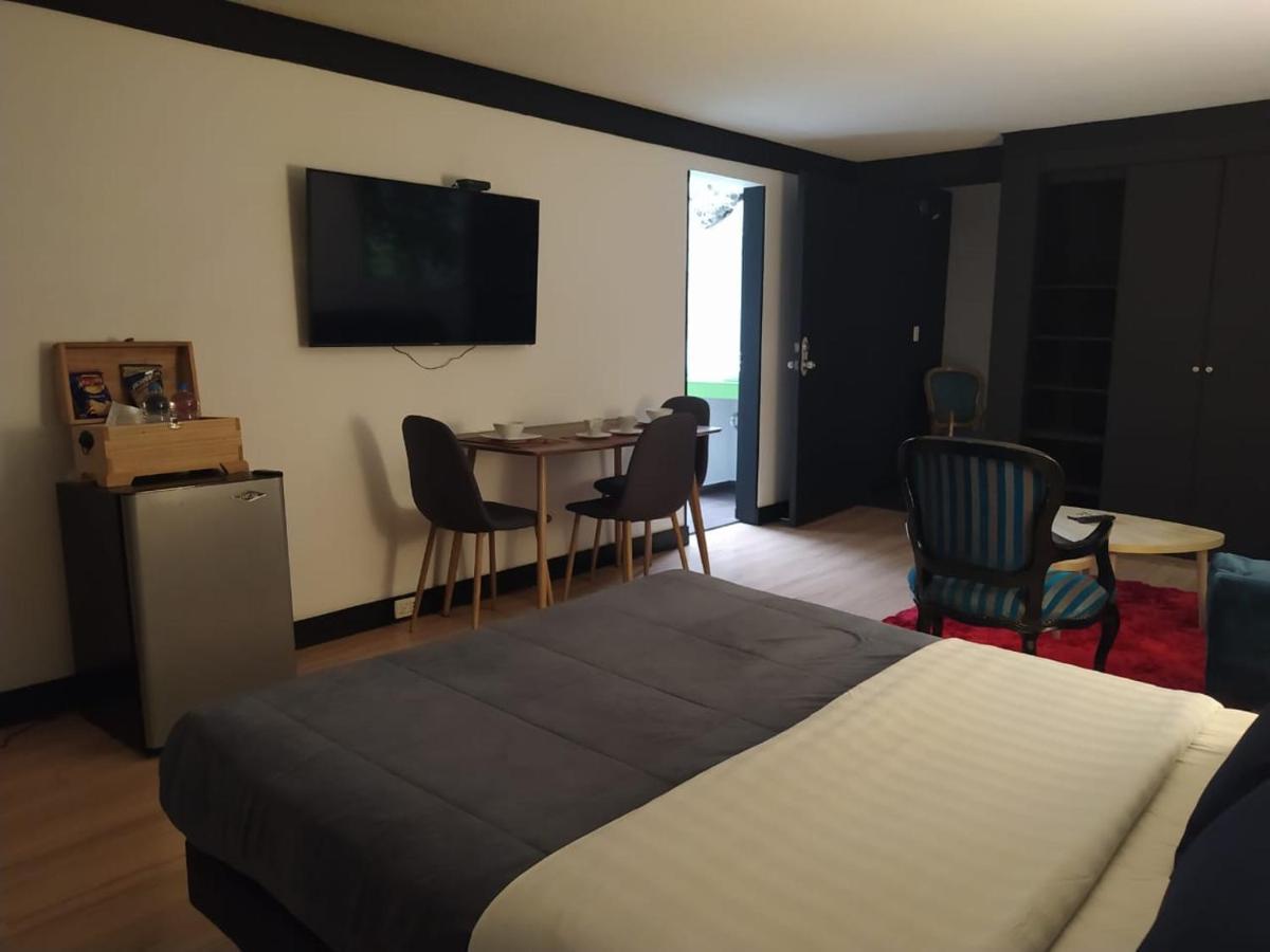 Hotel Boutique Casa Lozada Богота Экстерьер фото