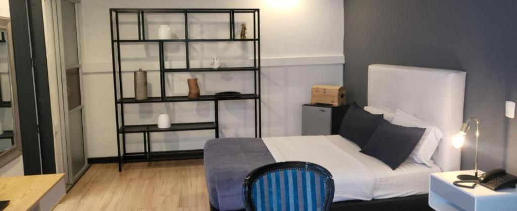 Hotel Boutique Casa Lozada Богота Экстерьер фото