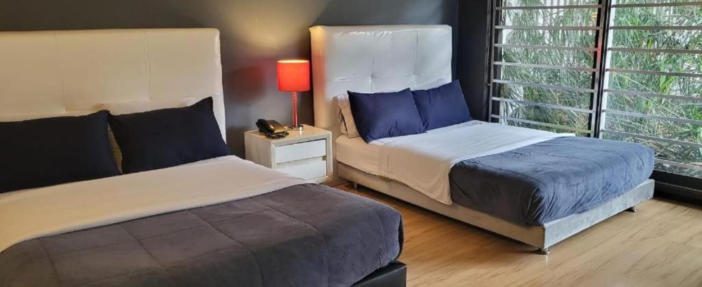 Hotel Boutique Casa Lozada Богота Экстерьер фото